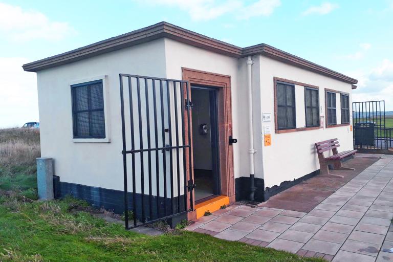 Outside image of the public toilets on Marske Stray