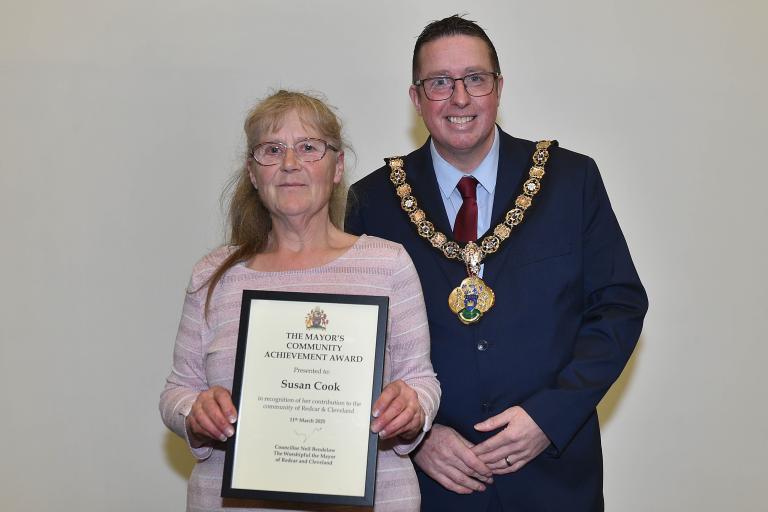  Susan Cook with the Mayor