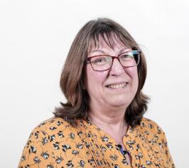 Cllr Alison Barnes